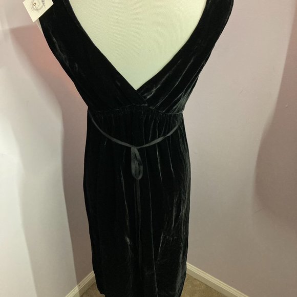 Vince Silk Velvet Dress, Beautiful, Mint, Size M - Picture 3 of 10